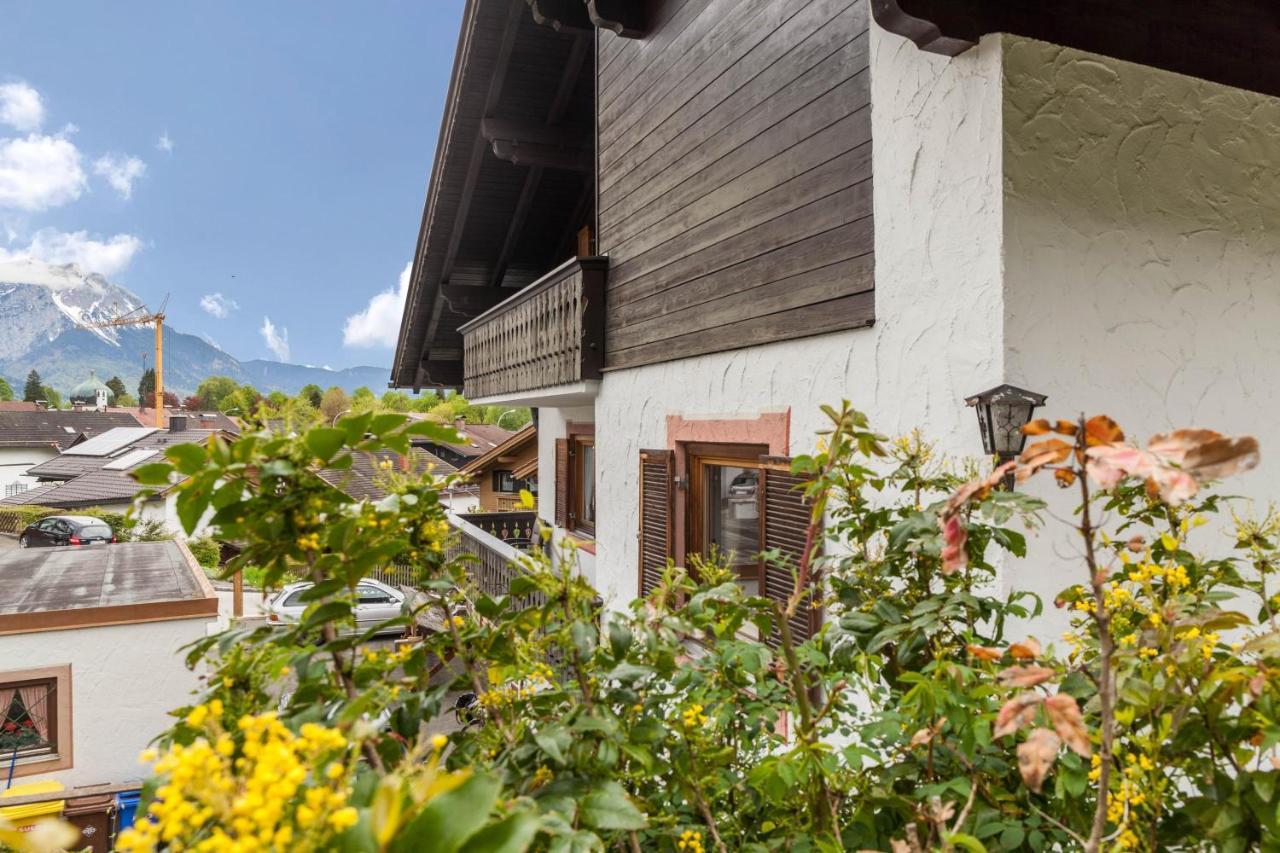 Ferienwohnung Wank การ์มิช-พาร์เทนเคียร์เชน ภายนอก รูปภาพ